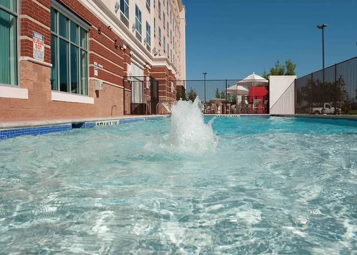 Hotel Dallas - Worth Airport South By Ihg