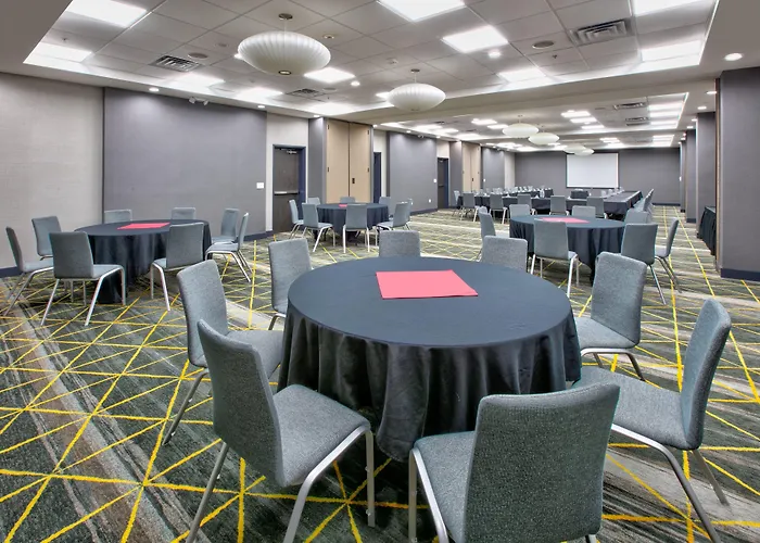 Hotel Dallas - Worth Airport South By Ihg