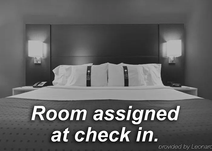 Hotel Dallas - Worth Airport South By Ihg